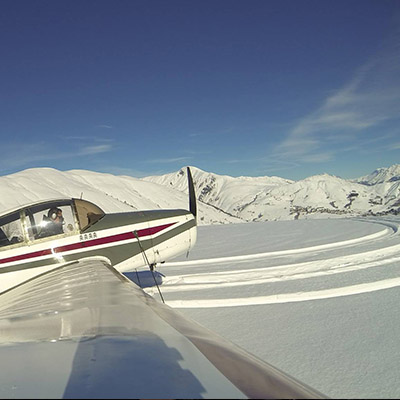 Landing on Glaciers Mountain Rating Alpine Airlines